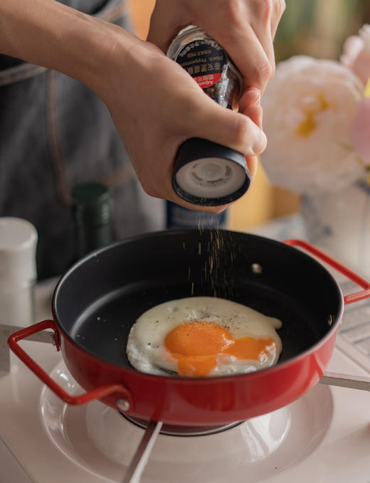 👏双十一品牌冰点福利❗️买一锅送一锅🔥‼️到手＝烤肉煎盘+炖煮锅🍳 百年德国锅具品牌🇩🇪🌈【德世朗DESLON抗菌不粘锅】🌿两件套锅 ⚠️抗菌程度为I级❣️ 商品图2