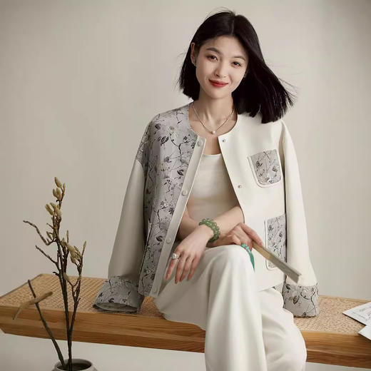 【自lm】全新升级【铂金会员882/天猫1189/差价307】(14153) 洛诗琳新款国风皮衣外套圆领百搭真皮上衣 商品图0