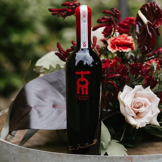 虔途新西兰进口 干红葡萄酒 750ml 虔途红字创印 赤霞珠梅洛干红葡萄酒2018 商品图3