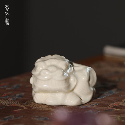 问鼎天石窑白陶泥狮子茶宠（缺货） 商品图0