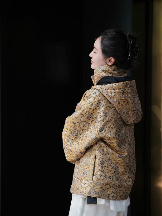 双11惠享 |盛唐牡丹| 鹤鹿同春重缎宋锦连帽夹棉外套[特价品] 商品图4
