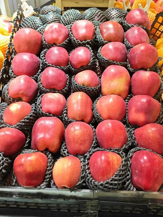 【亚欧超市】花牛苹果500g±50g/份 商品图0