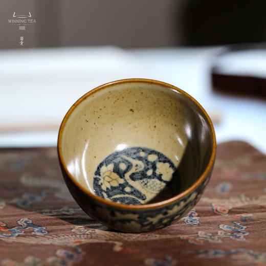 问鼎旗下留青汝瓷椒唐韶秀杯（一路莲科） 商品图2