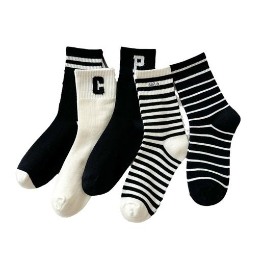 5双全棉袜子女士 黑白字母条纹潮袜 中筒袜秋冬纯棉学生运动袜日系黑白条纹吸汗防臭潮袜 商品图4