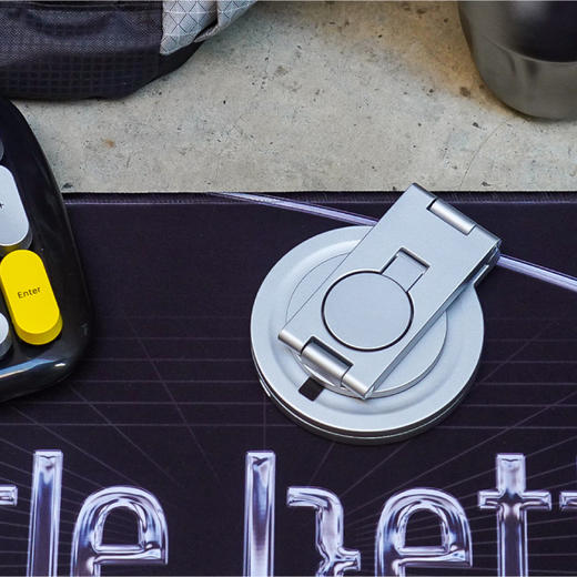 1024系列三合一折叠无线充 商品图0