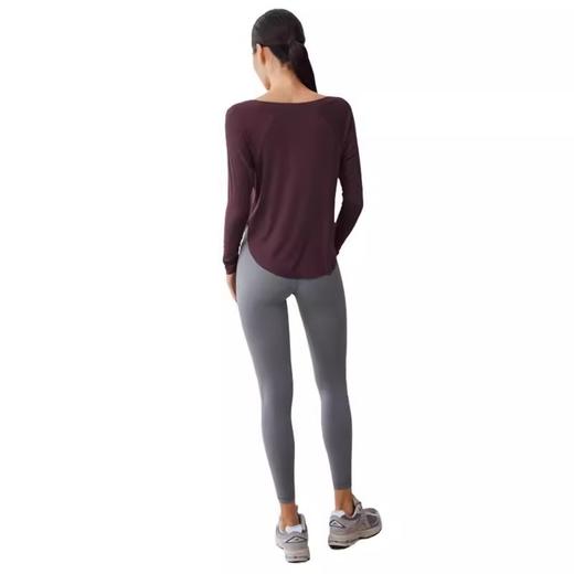 跃牌【安琪拉系列】秋季新款裸感瑜伽服女宽松性感露肩瑜伽上衣CX7405 商品图4