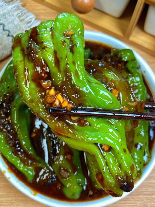 周三取货：【精品薄皮青椒】一袋500克左右，椒味浓郁，脆嫩可口！ 商品图6