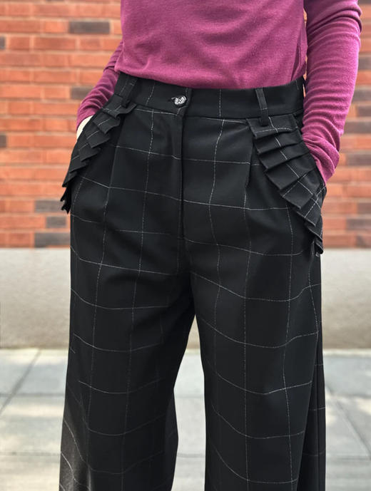 TYNVIE 袋口风琴褶装饰休闲裤 商品图5