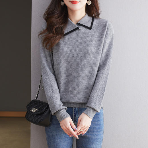 CC-101-2037秋季女装设计感上衣2024新款设计感翻领针织衫套头秋冬毛衣打底衫 商品图2