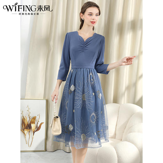 未风蓝色网纱拼接连衣裙女秋2024年秋装新款女装气质高腰显瘦裙子 商品图2