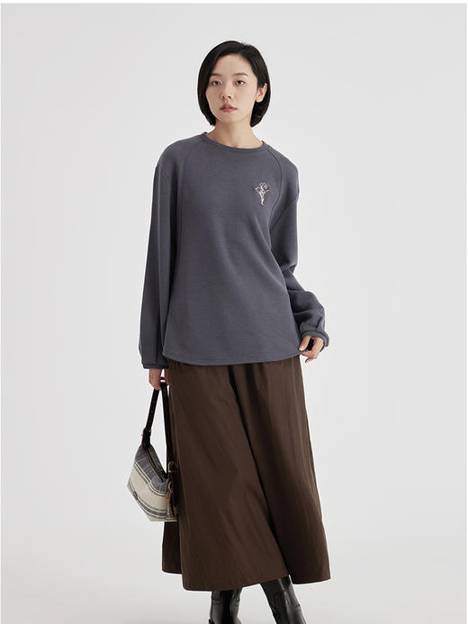 weyo秋冬女款宽松羊毛暖绒刺绣圆领灯笼卫衣880058 商品图3