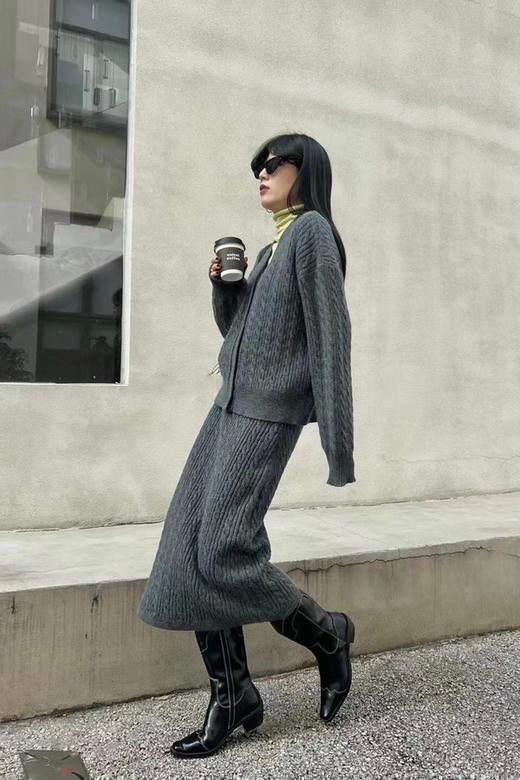 LNNNS 休闲慵懒开衫半裙麻花针织套装 17494 商品图1