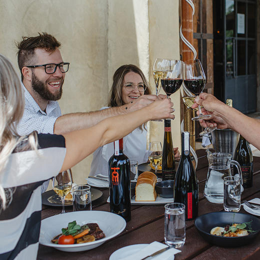虔途新西兰进口 干红葡萄酒 750ml 虔途红字创印 赤霞珠梅洛干红葡萄酒2018 商品图6