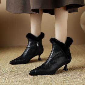 【预售5天】韩版时尚貂毛高跟靴，尖头短靴真皮细跟名媛女靴侧拉ZF&24-267