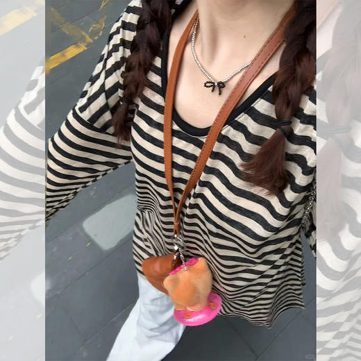 【充值499送】挂脖可爱牛角包*1个，赠品不予折现；如果充值涉及退款或退卡，需要完好无损寄回赠品，否则扣除差价69元； 商品图0