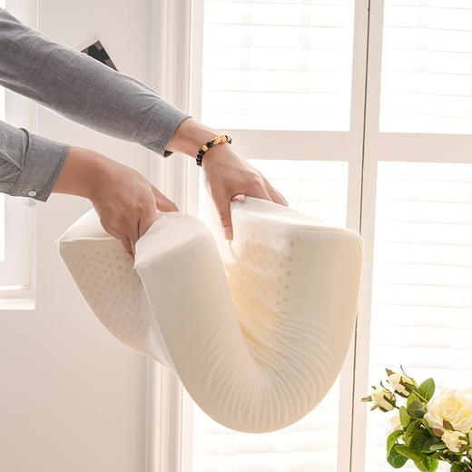 圣夫妮皇家SPA按摩乳胶枕 商品图4