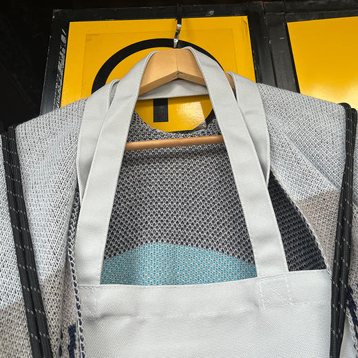 乌镇戏剧节第十一届披肩撞色针织毛线围巾披肩 商品图4