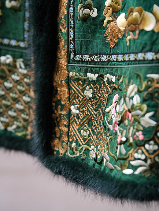 双11惠享 |盛唐牡丹| 福寿牡丹水貂毛坎肩-绿色[特价品] 商品图6