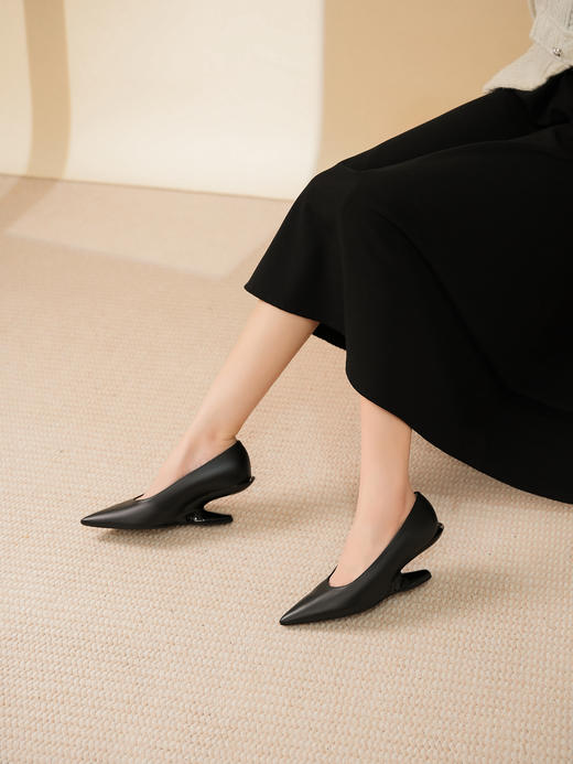 豪麟名鞋N°21 女鞋皮鞋羊皮革N18080P黑色 商品图1