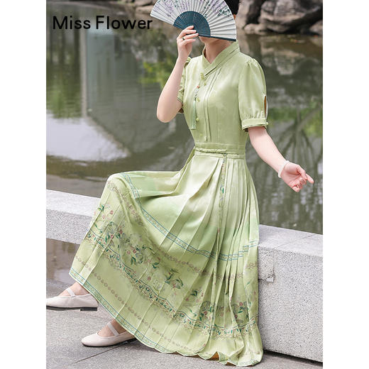 勿忘花绿色新中式连衣裙女装2025新款夏款*风马面裙小众设计裙 商品图1