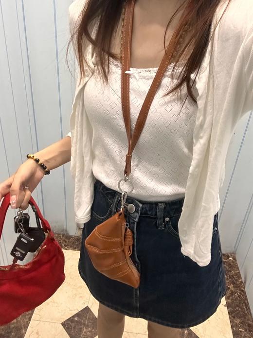 【充值499送】挂脖可爱牛角包*1个，赠品不予折现；如果充值涉及退款或退卡，需要完好无损寄回赠品，否则扣除差价69元； 商品图2
