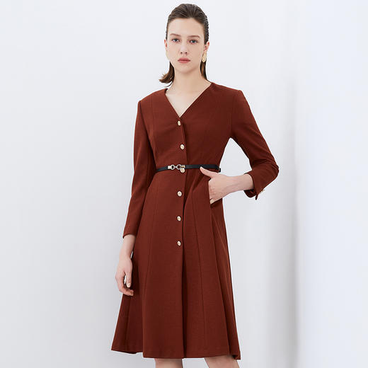 EITIE爱特爱冬季新款法式优雅气质显瘦连衣裙7607315 商品图3