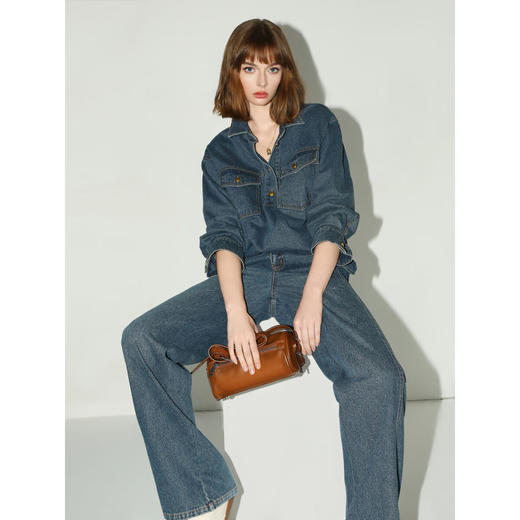 【限时秒杀】COCOBELLA环保水洗手工毛边原色牛仔衬衫金扣内搭衬衣DN3005 商品图3