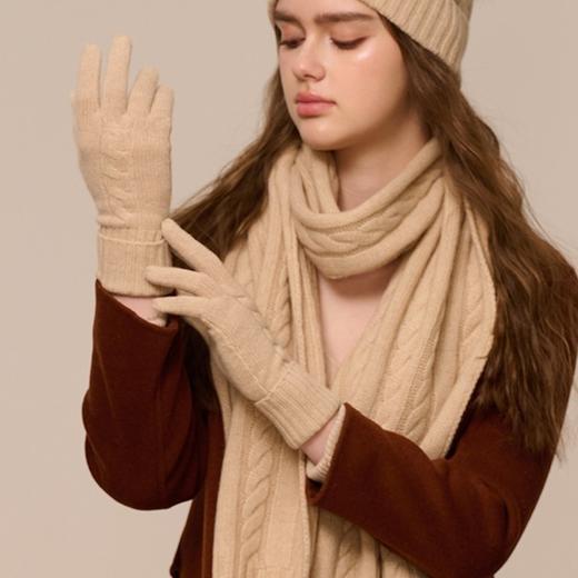 【甄珠贝】温暖秋冬季 山羊绒绞花手套 商品图2