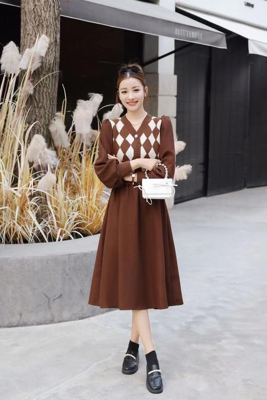 Le Malene 复古棕色菱格纹针织拼接连衣裙 17525 商品图3
