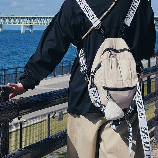 【趁早文创】趁早多功能迷你双肩背包小巧超轻户外旅行包多口袋收纳防泼溅耐磨斜挎包 商品图0