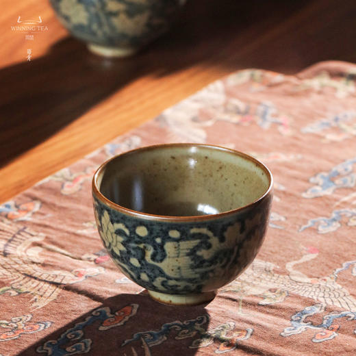 问鼎旗下留青汝瓷椒唐韶秀杯（一路莲科） 商品图1