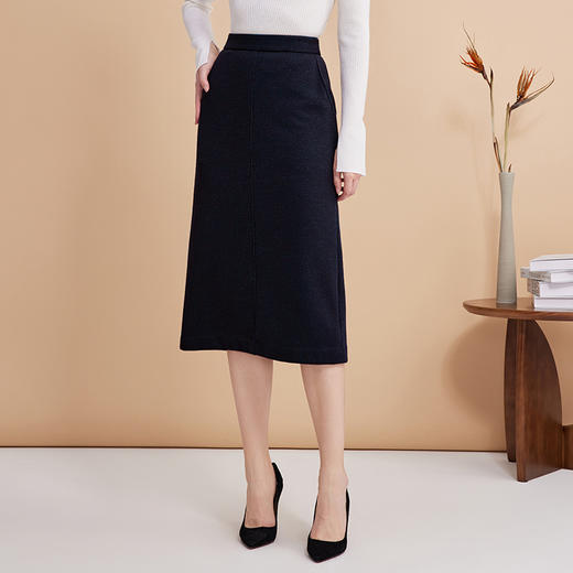 EITIE爱特爱气质优雅高级深海蓝高腰包臀过膝a字半身裙冬季新款D2406403 商品图1