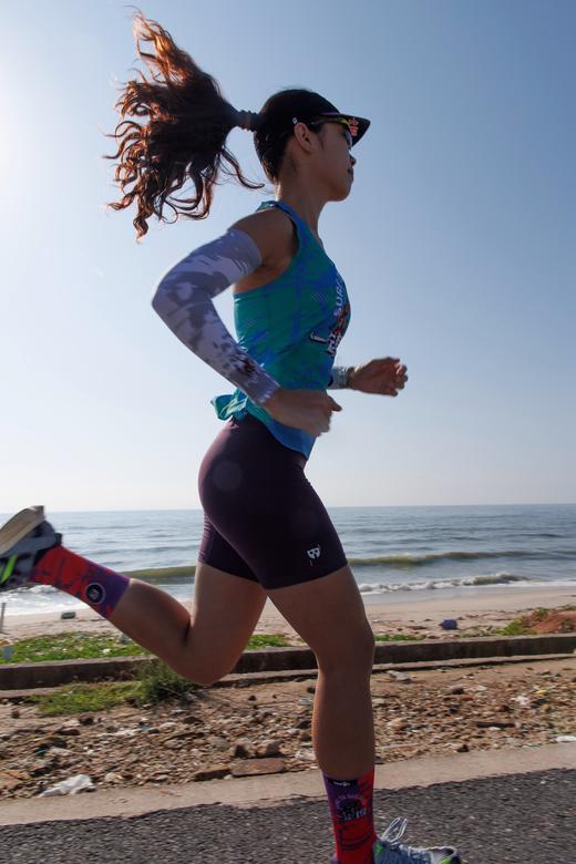 严素运动紧身短裤，一定得，弹性跑步运动紧身裤，男 / 女款，严素态度 商品图7