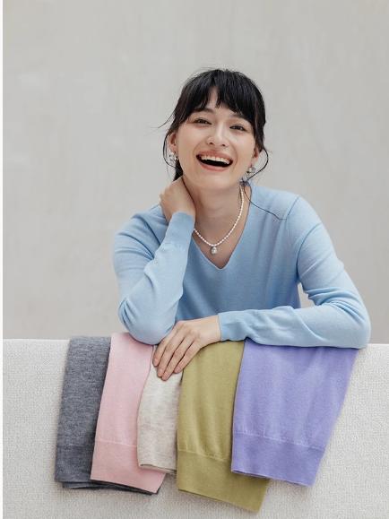 绽放旅行女装596朵/100%羊毛早秋多色宽松小衫显瘦v领套头针织衫 商品图0