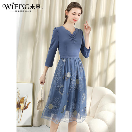 未风蓝色网纱拼接连衣裙女秋2024年秋装新款女装气质高腰显瘦裙子 商品图3