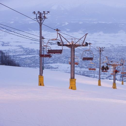 【北海道滑雪一日游】札幌手稻雪场・4小时中文教学｜单板／双板可选|雪具＋雪票＋雪场接送 商品图3