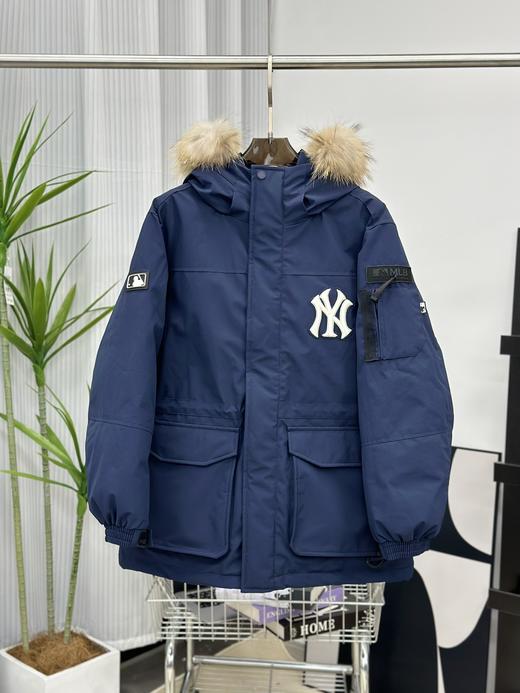 代购级版本！！MLB 23SS 大标字母连帽工装大毛领情侣款羽绒服 商品图1