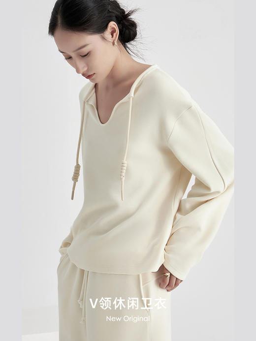 weyo秋冬女宽松百搭羊毛暖绒V领休闲卫衣880060 商品图0