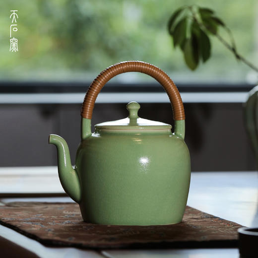 问鼎天石窑青汝问泉壶 商品图0