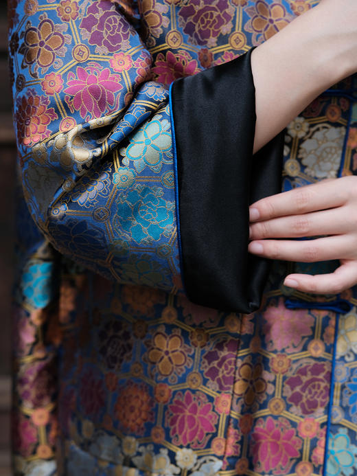 盛唐牡丹| 六合花开宋锦对襟外套(不夹棉) [特价品] 商品图3