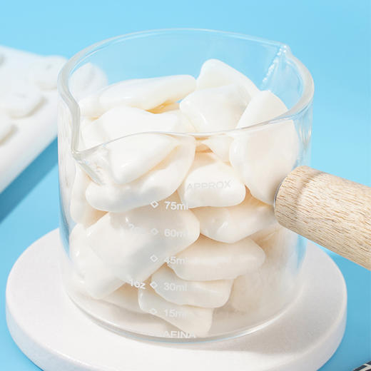 【经典风味！拉丝老酸奶软糖】回味醇厚不腻、酸甜适中的经典滋味，入口即化的软糯，与微妙的酸甜交织，奶糖果牛奶糖，酸奶条怀旧小零食L 商品图2