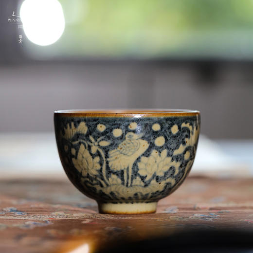 问鼎旗下留青汝瓷椒唐韶秀杯（一路莲科） 商品图0