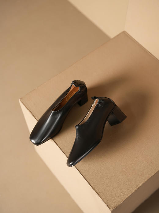 豪麟名鞋进口迪嘉女鞋深口鞋羊皮革M1821S黑色 商品图1