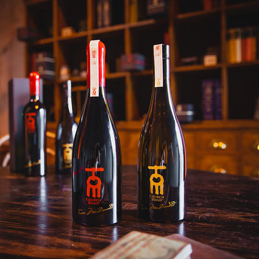 虔途新西兰进口 干红葡萄酒 750ml 虔途红字创印西拉干红葡萄酒 商品图1