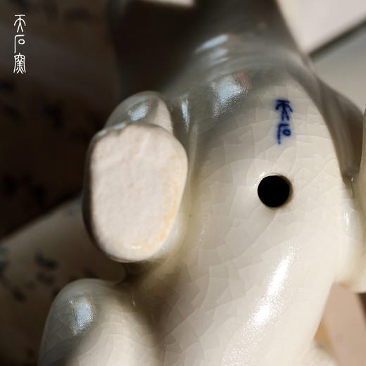 问鼎天石窑白陶泥瑞虎茶宠 商品图1