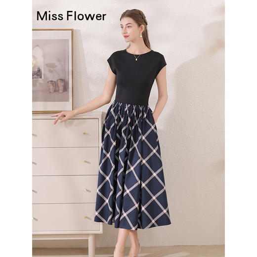 勿忘花黑色针织拼接连衣裙夏季女2025新款女装绝美小裙子高级气质 商品图1