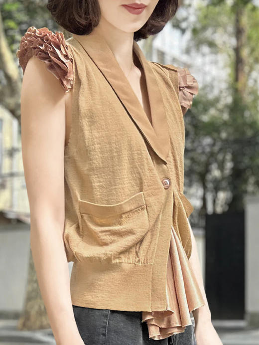 TYNVIE 花边肩饰针织马甲开衫-卡其色 商品图5