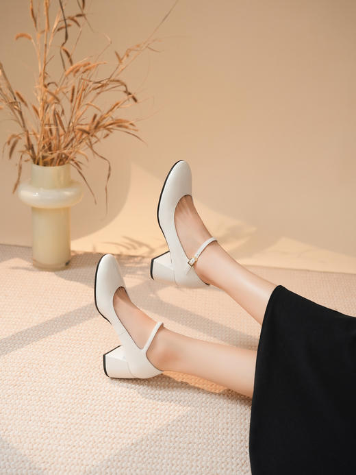 豪麟名鞋LORIBLU女鞋玛丽珍鞋牛移膜革LR41P白色 商品图1