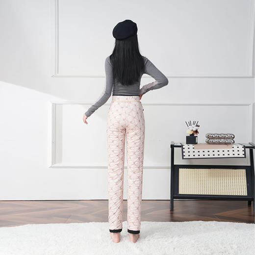 板绘BANHUI-2024年冬季新款3D剪裁提臀收腹显瘦保暖抗寒鹅绒羊毛裤女外穿 商品图3