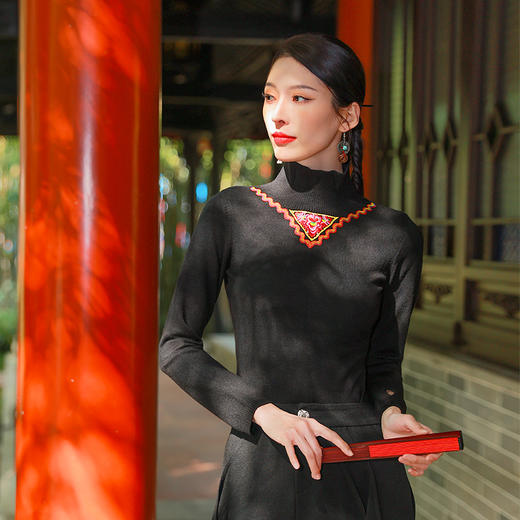 归尘系列—夜静沙修身毛织上衣打底衫 | 黑色 |现货 商品图0